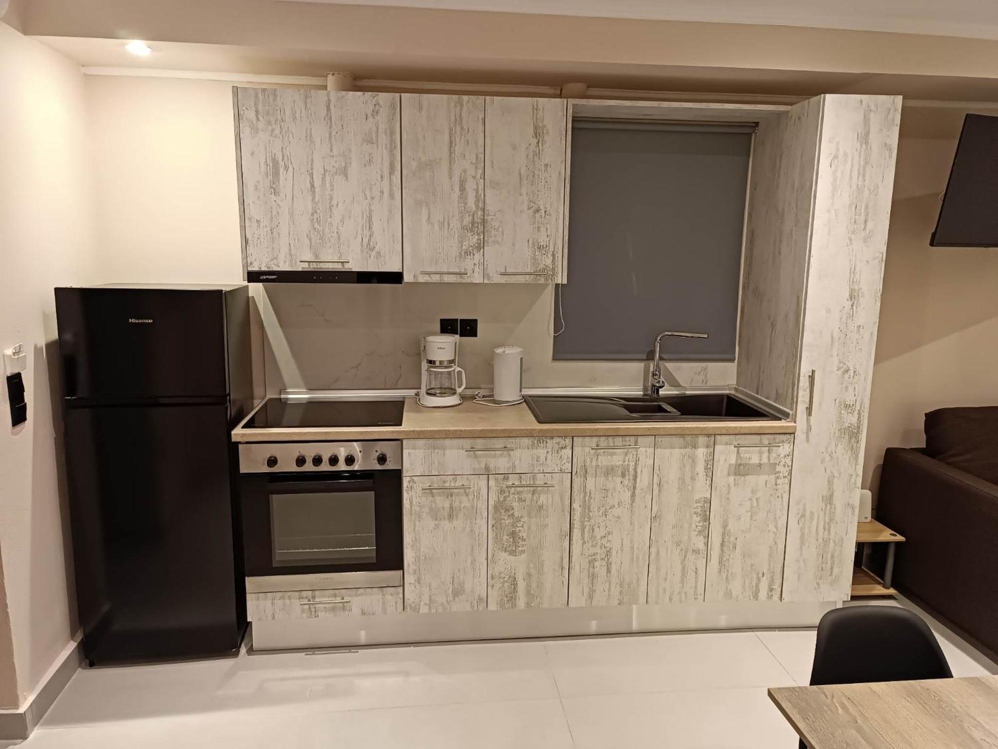 Appartement Newly Renovated Next To The Port Mantouki